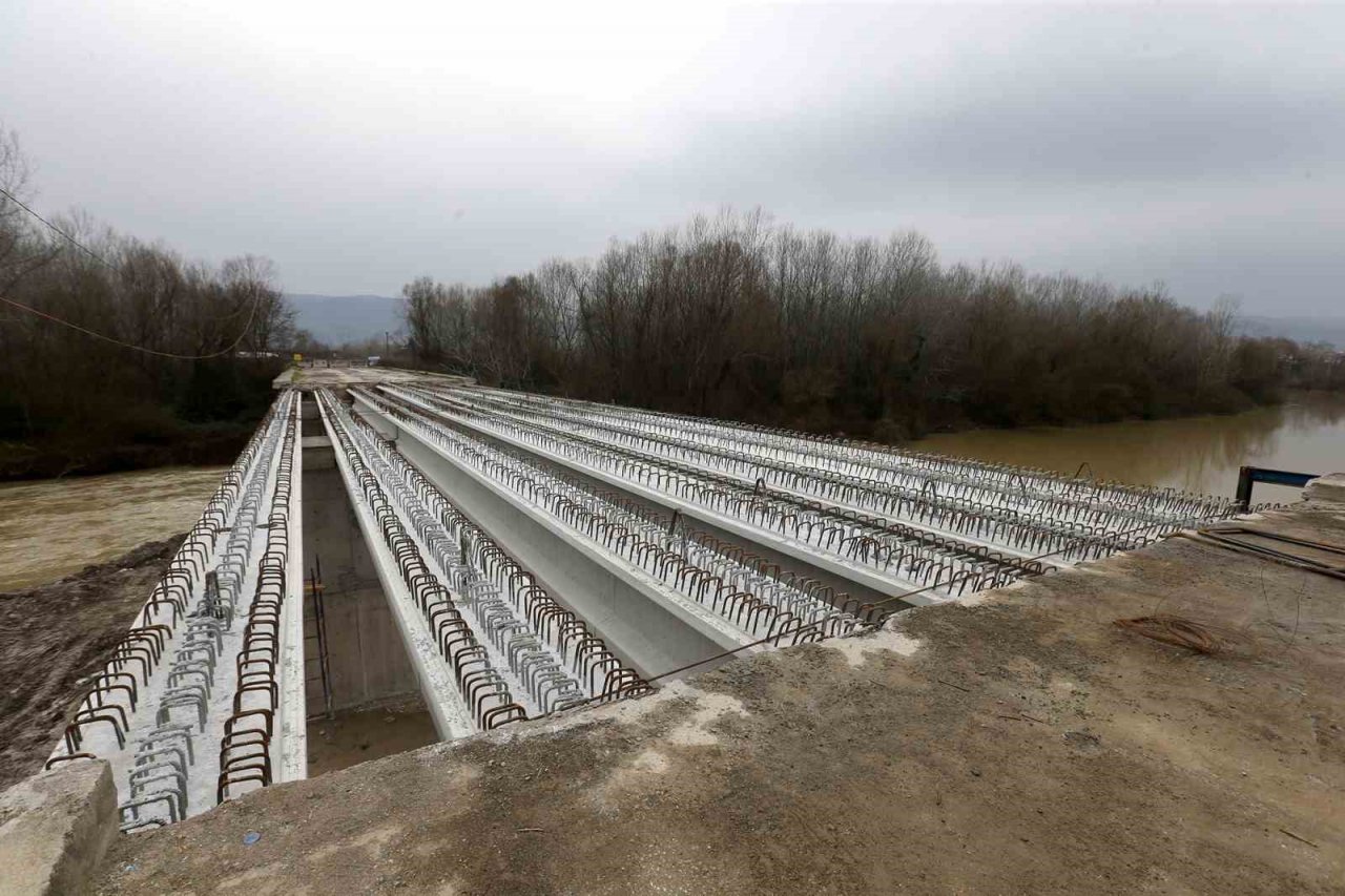 Mollaköy Köprüsü’nde sona gelindi