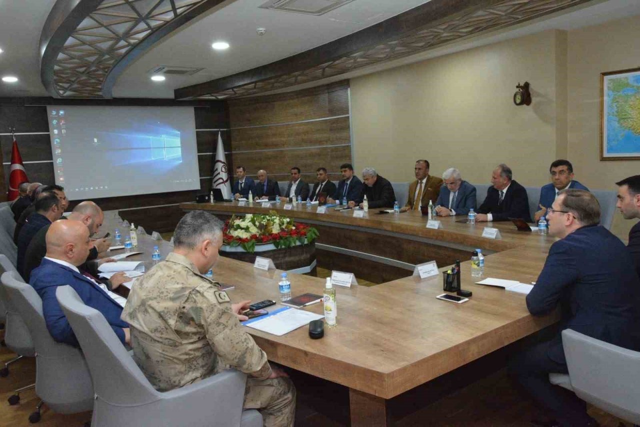 Siirt’te deprem değerlendirme toplantısı yapıldı