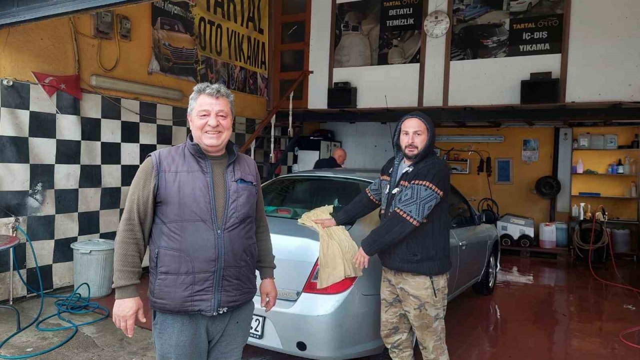 Çamur yağışına en çok onlar sevindi