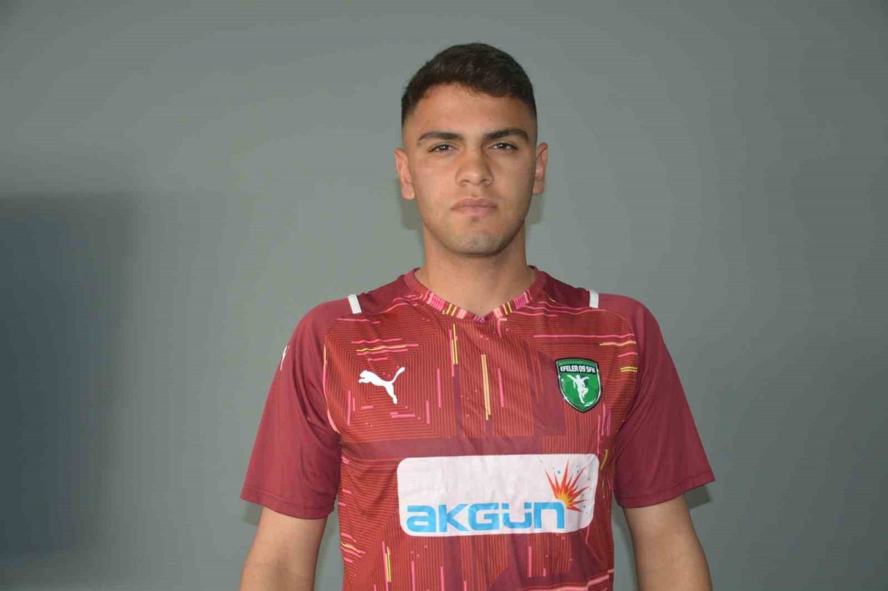 Efeler, kalesini güçlendiriyor