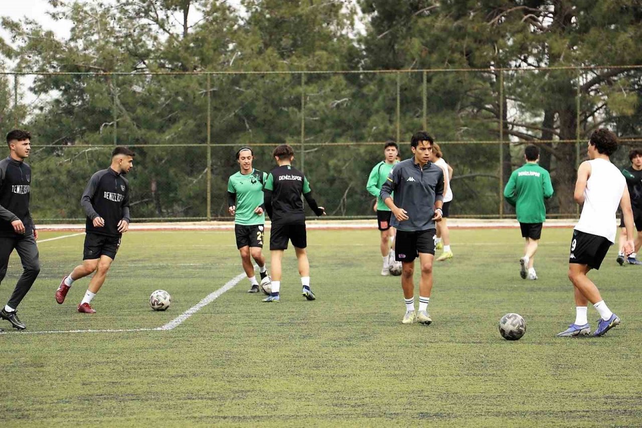 Genç horozlar, Rize’yi konuk edecek