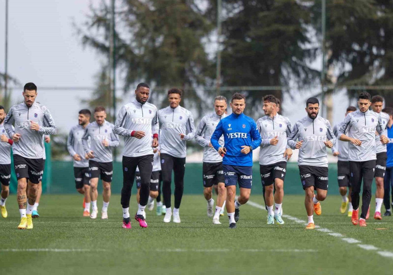 Trabzonspor, Ümraniyespor maçı hazırlıklarını sürdürdü