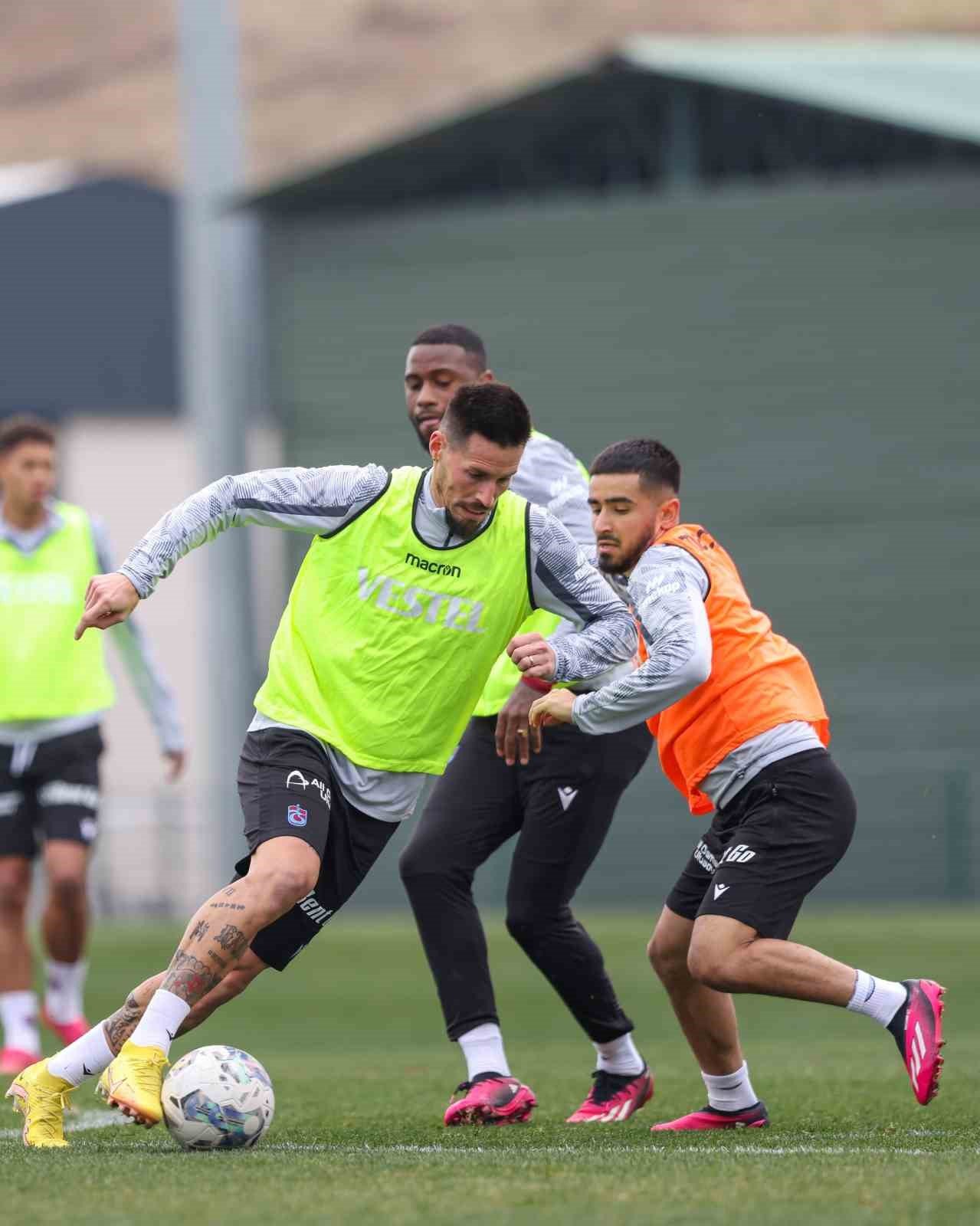 Trabzonspor, Ümraniyespor maçı hazırlıklarını sürdürdü