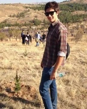 Hayvanlar için deprem bölgesine giden Denizlili gençten haber alınamıyor