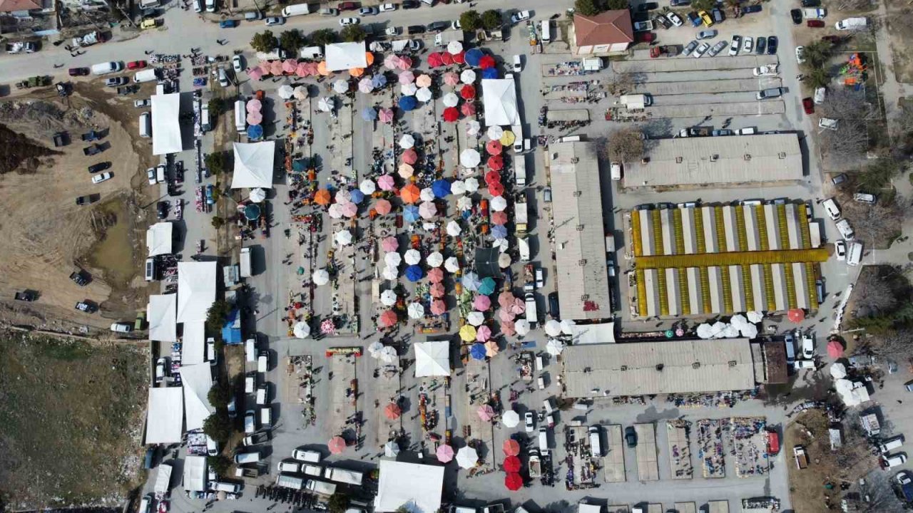 Semt pazarında denetim yapıldı