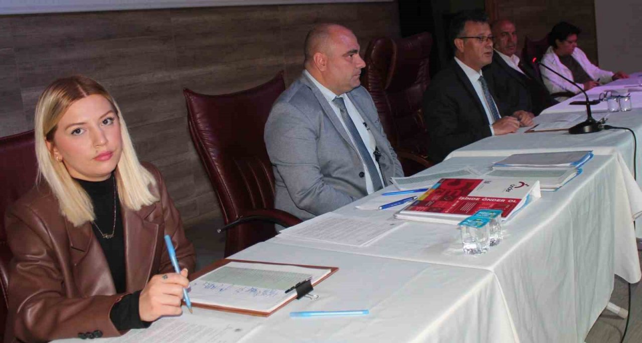 Alaşehir Belediye Meclisinde gündem: ’Deprem gerçeği’