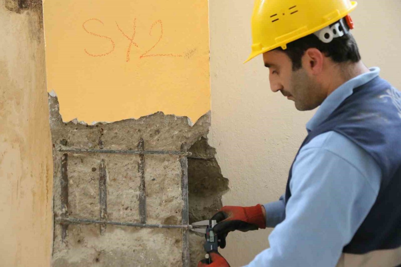 Aydın Büyükşehir Belediyesi deprem güvenliği ile ilgili ücretsiz performans testlerine devam ediyor