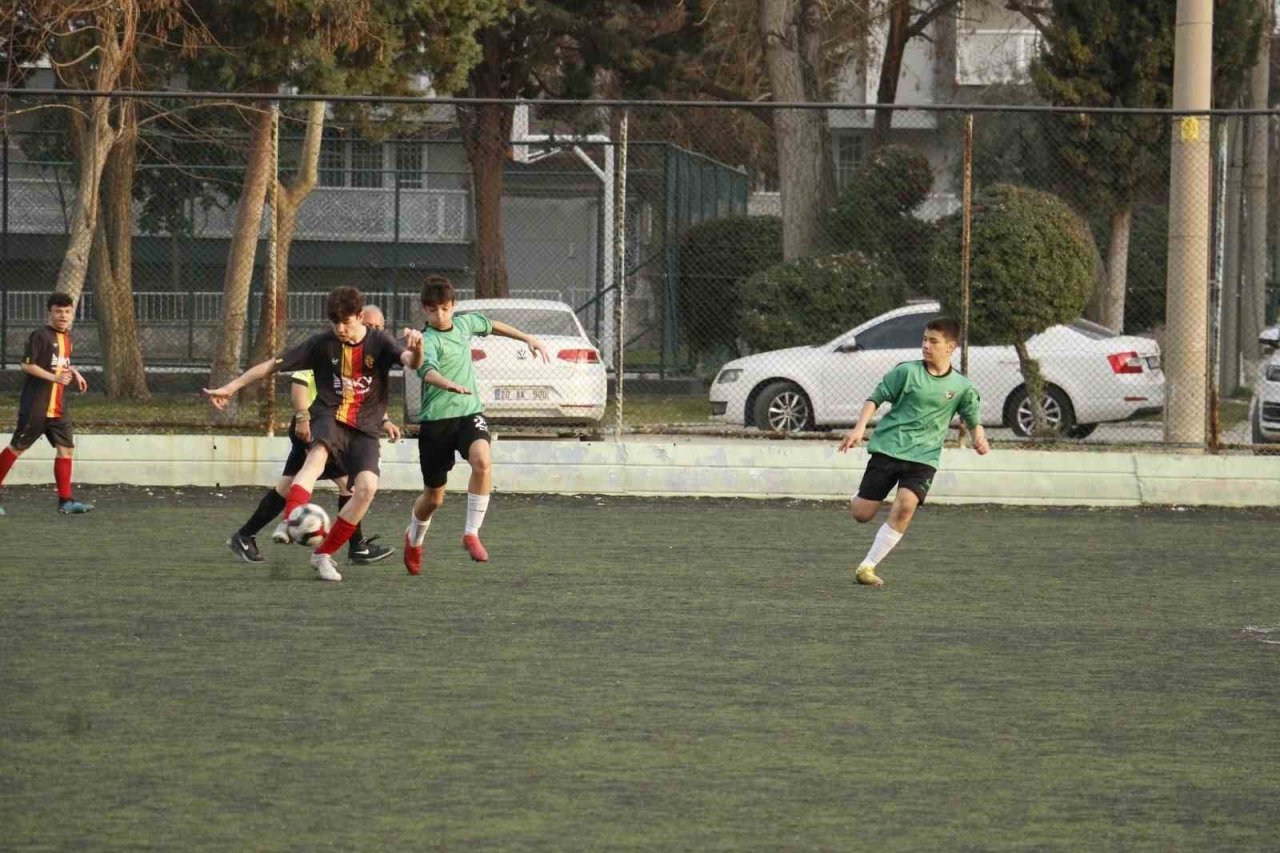 Kaptanspor U15’te geleceğe yatırım yaptı