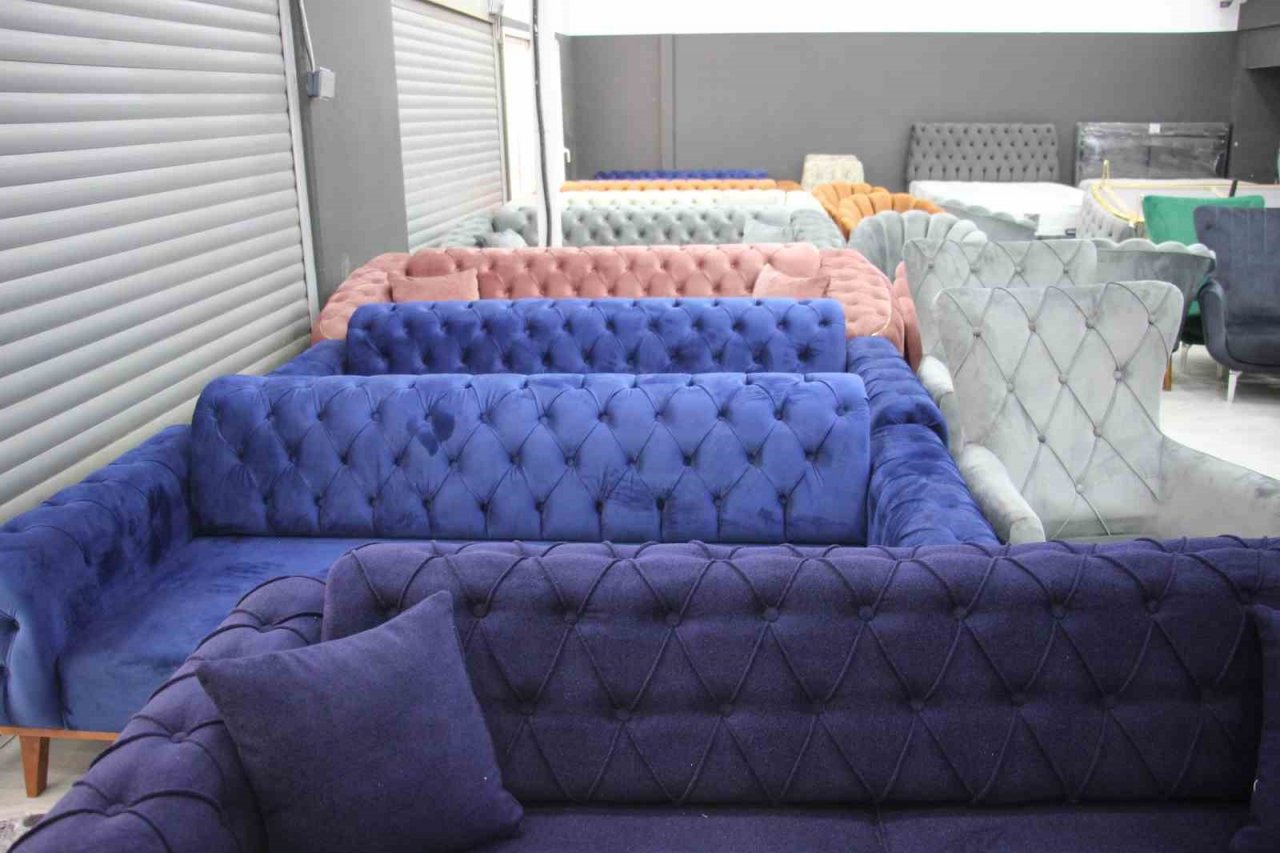 Mobilya almak isteyen vatandaşlar üreticilerin kapısını çalıyor