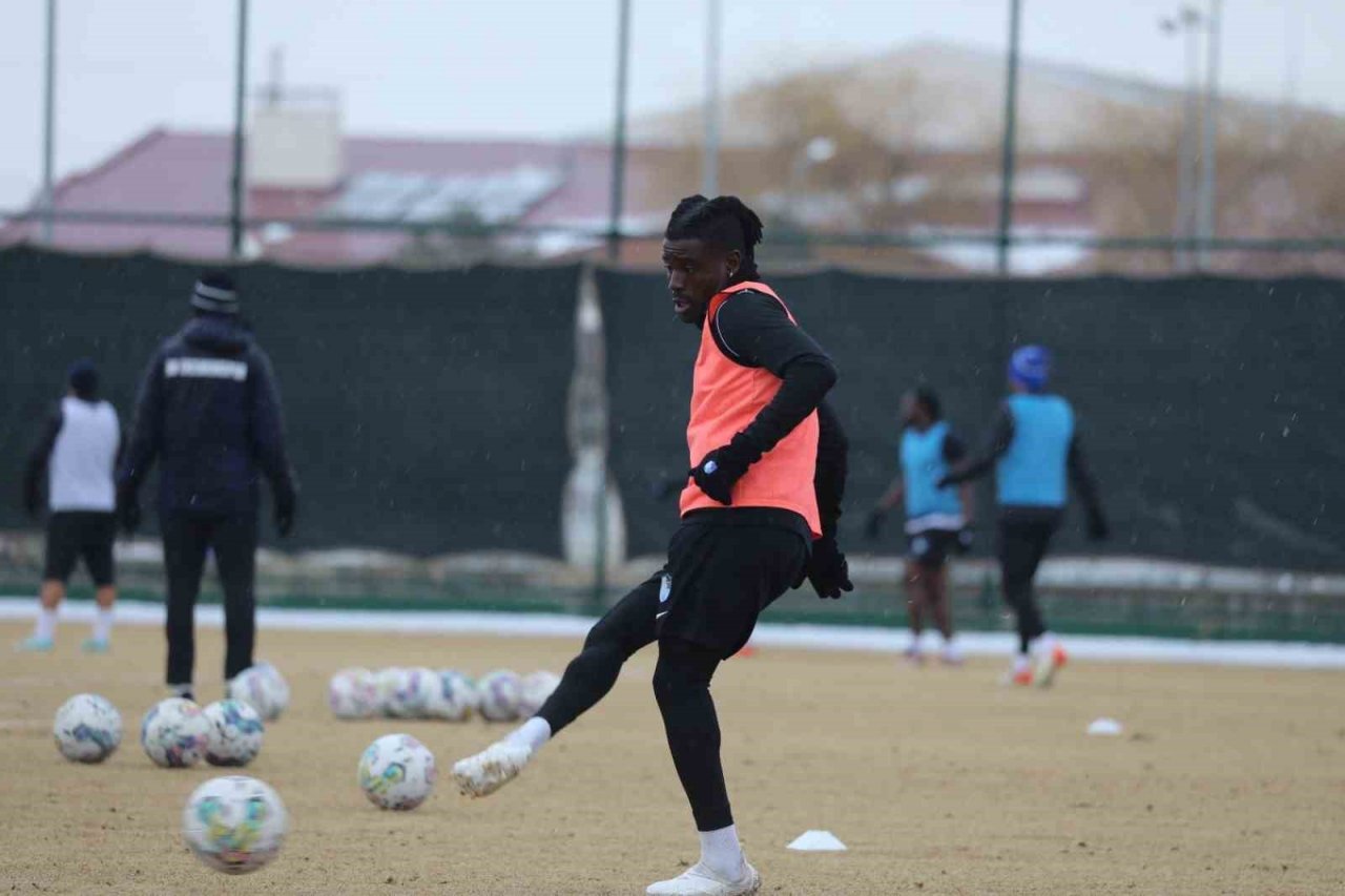 Erzurumspor FK, Ankara Keçiörengücü maçı hazırlıklarına başladı