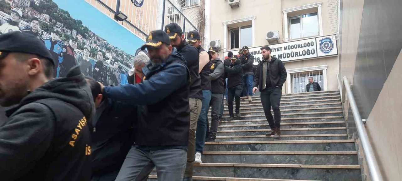 İstanbul’da 2 milyon lira vurgun yapan dolandırıcılık çetesi çökertildi