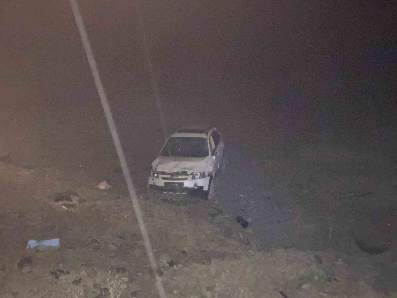 Yoldan çıkan cip tarlaya uçtu: 1 yaralı