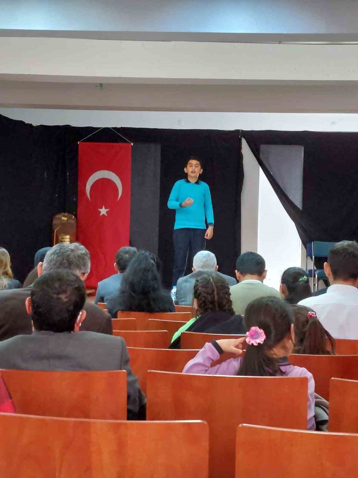 Köyceğiz’de İstiklal Marşı’nı güzel okuma yarışması yapıldı