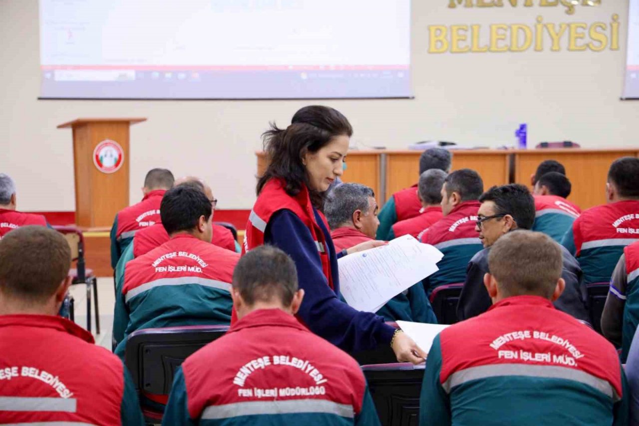 Menteşe personeline iş sağlığı ve afet bilinci eğitimi