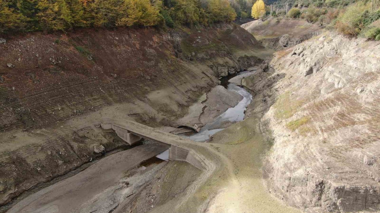 Her barajda su seviyesi azalırken burası doluyor