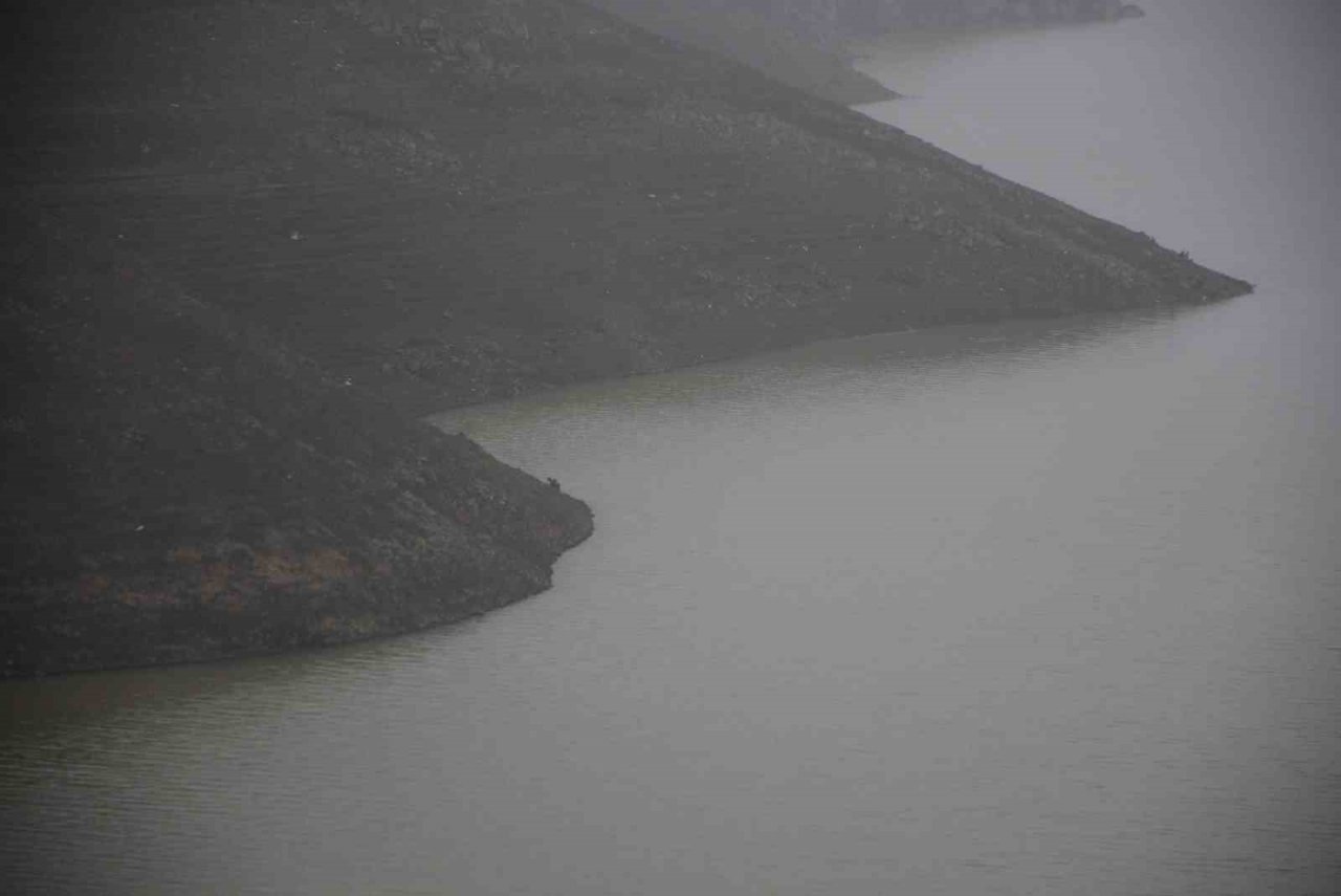 Her barajda su seviyesi azalırken burası doluyor