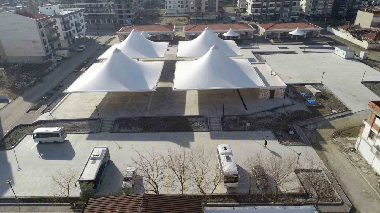 Salihli’de pazaryeri ve semt çarşısı açılışa gün sayıyor