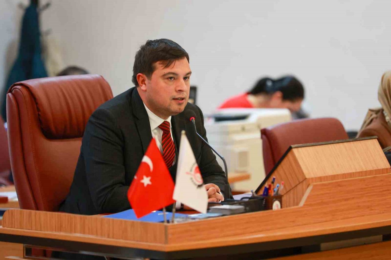 Uşak Belediye Meclisi kuraklık gündemiyle toplandı