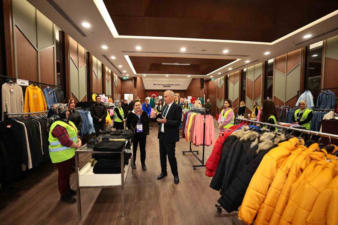 Denizli 15 bin afetzedeye kucak açtı