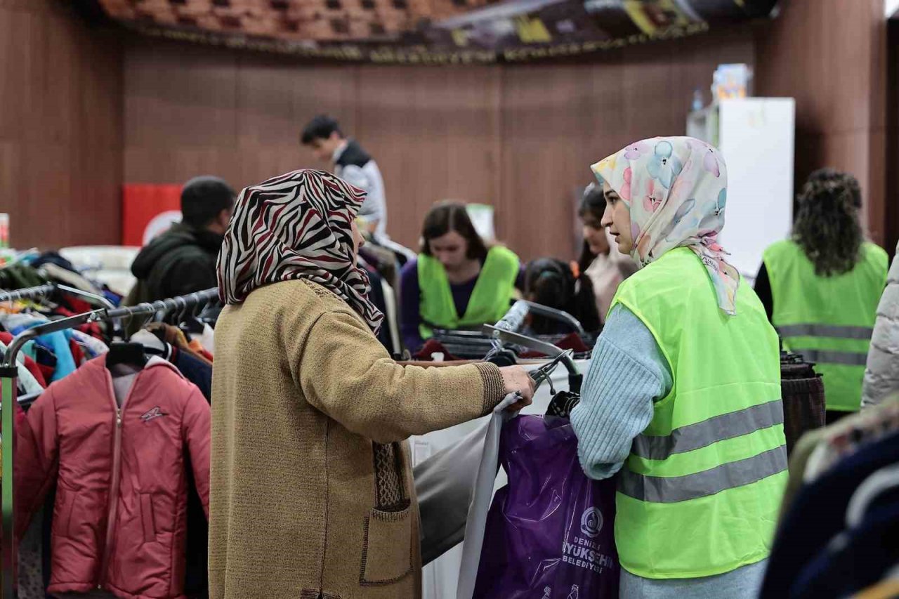 Denizli 15 bin afetzedeye kucak açtı