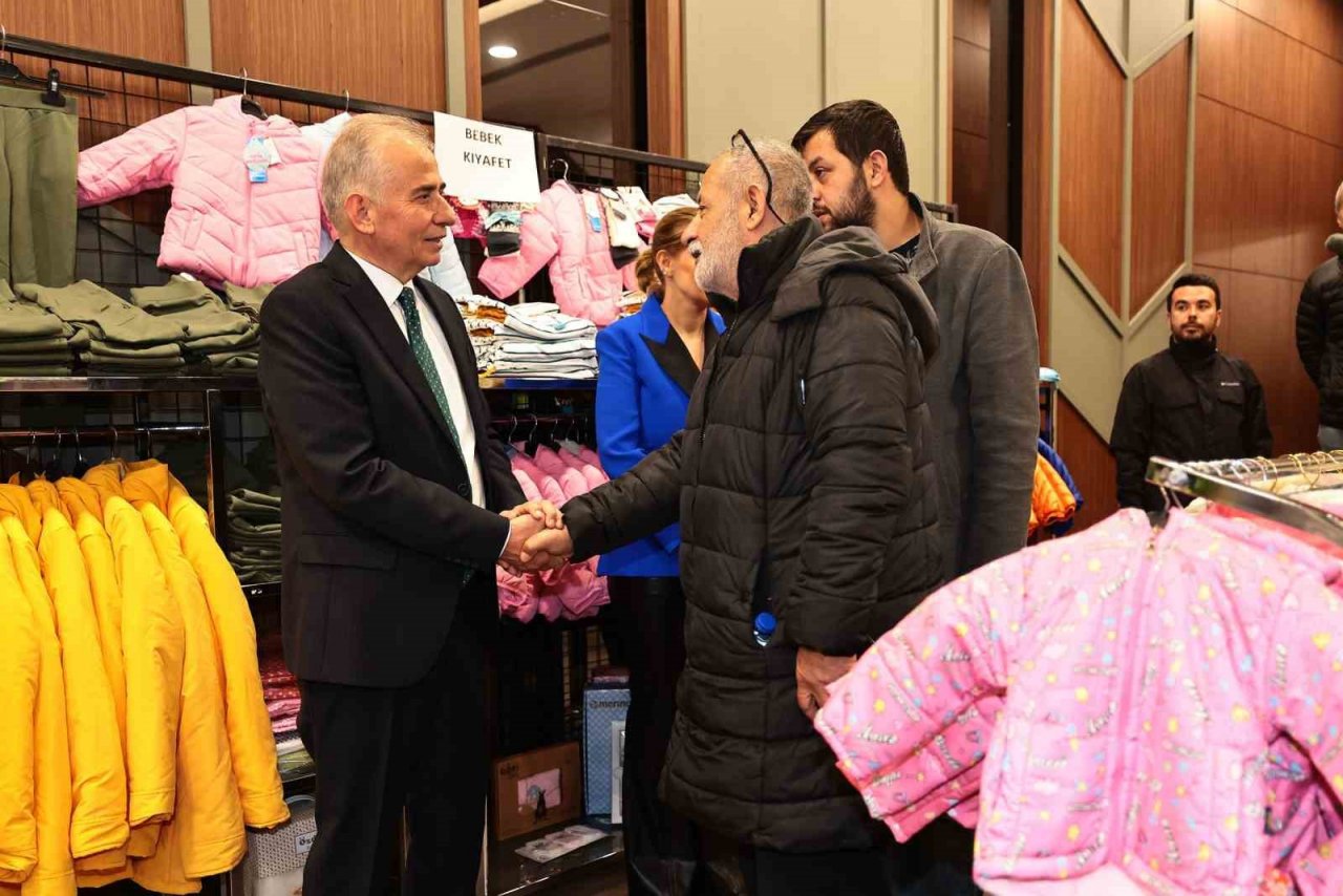 Denizli 15 bin afetzedeye kucak açtı