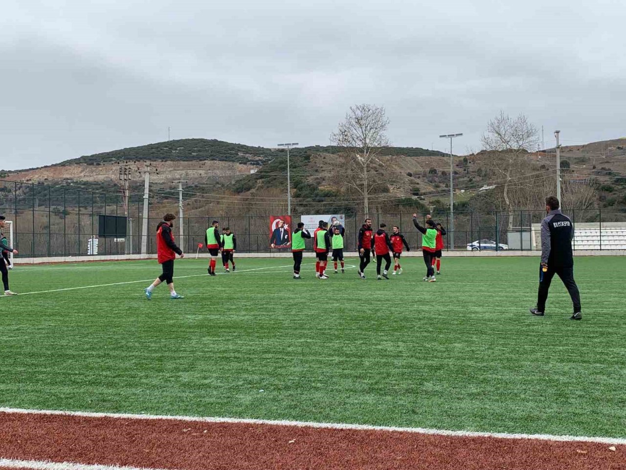 1969 Bilecik Spor Kulübü futbolcularından zorlu Tekirdağ deplasmanı öncesi moraller yerinde