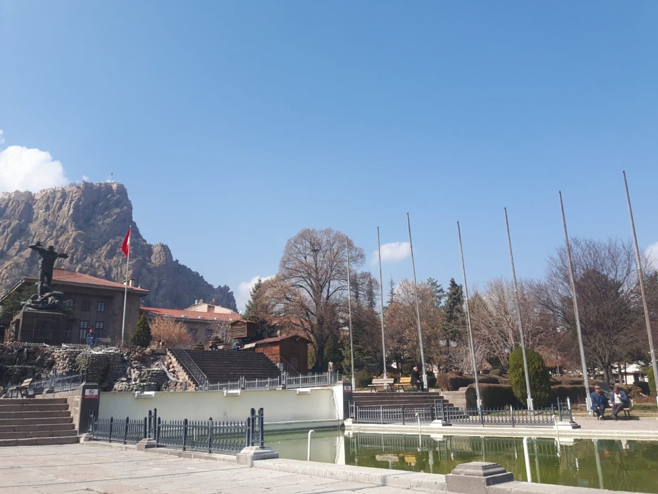 Hem güneşlendiler, hem de kuraklıktan dert yakındılar