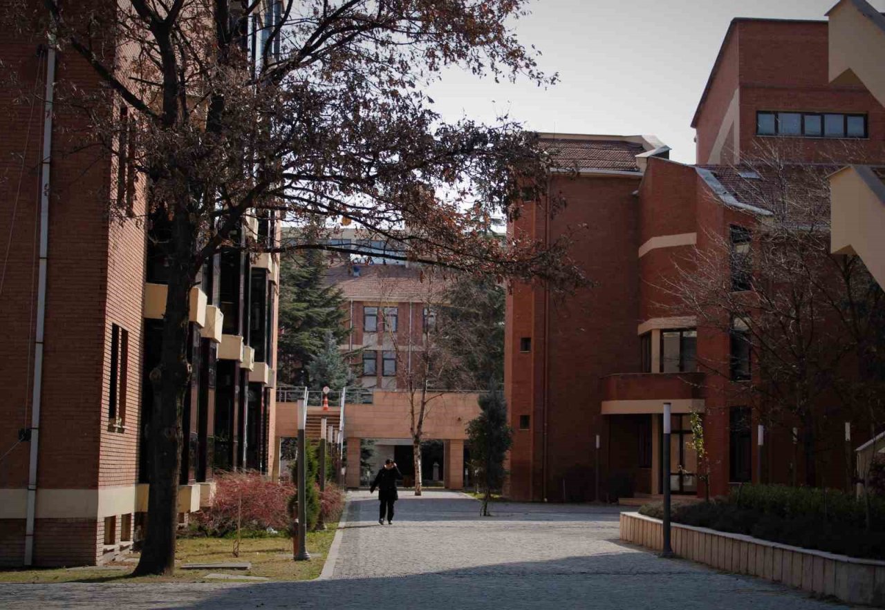 Fakülteler bahar yarıyılını sessiz geçiriyor