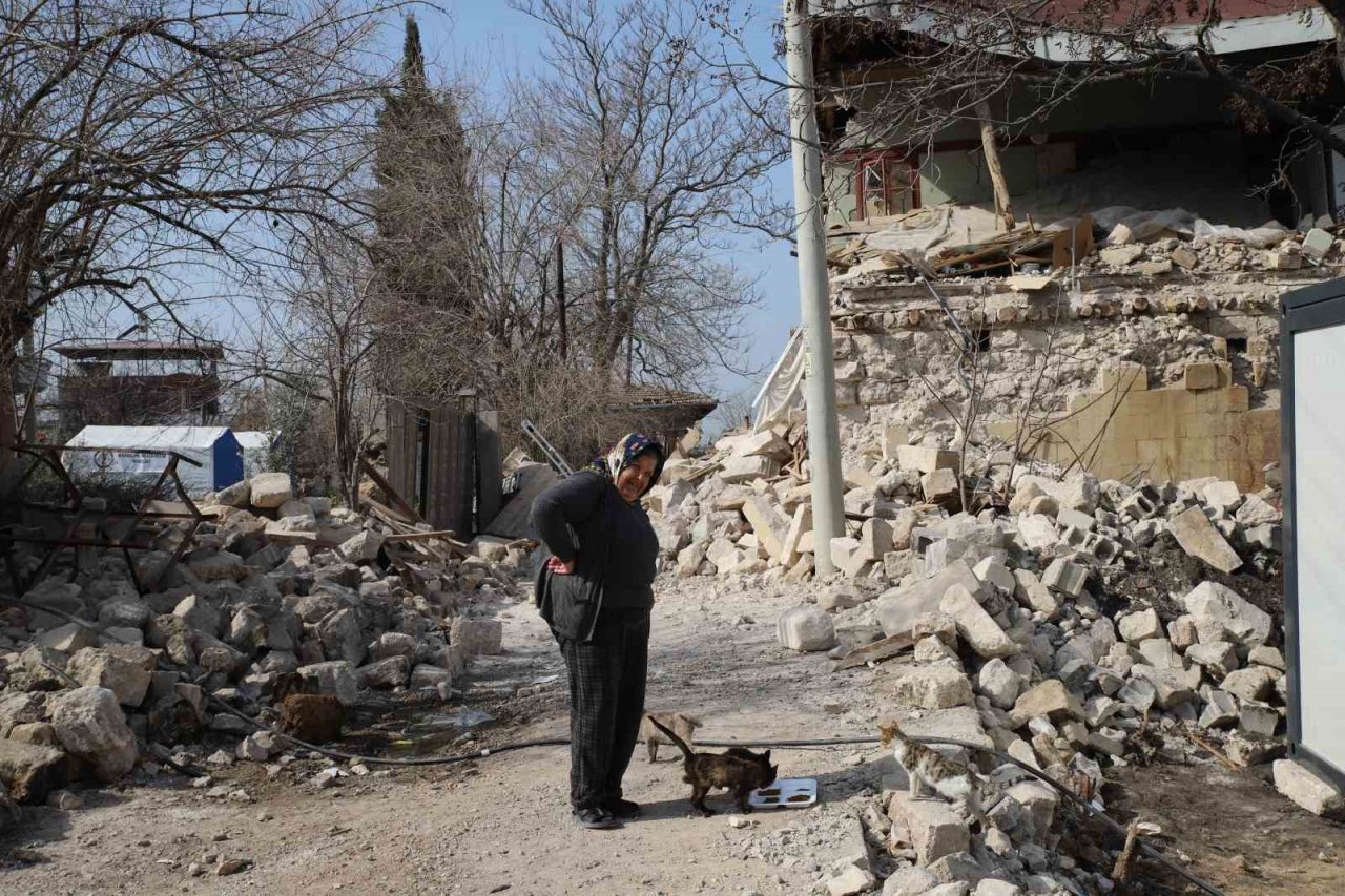 Zerda dizisinin çekildiği konak depemde yerle bir oldu