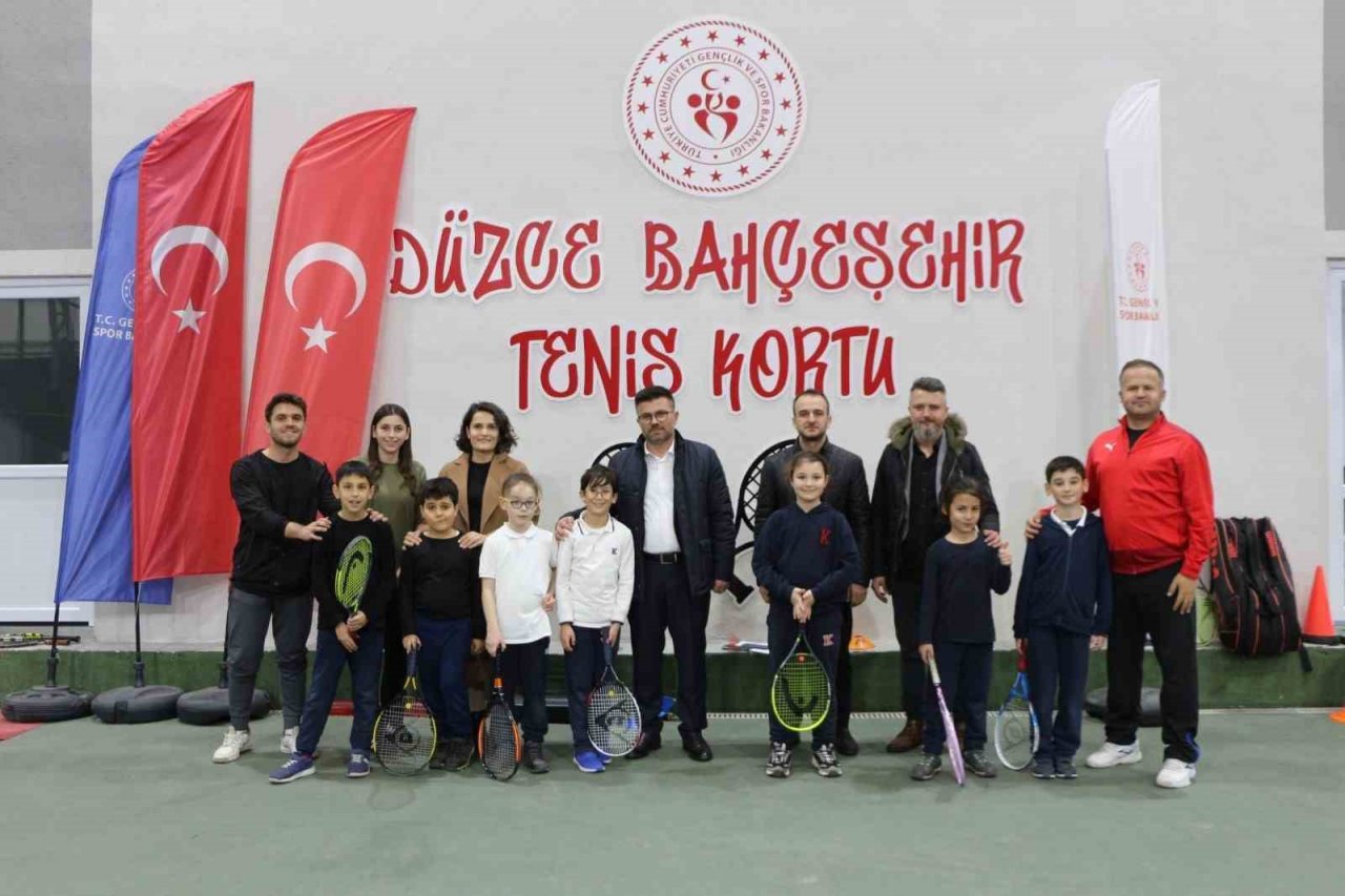 Alanındaki uzmanlarla çalışıyorlar