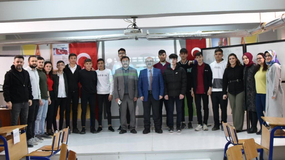 Hisarcık 15 Temmuz Şehitleri Anadolu Lisesinde bilgi yarışması