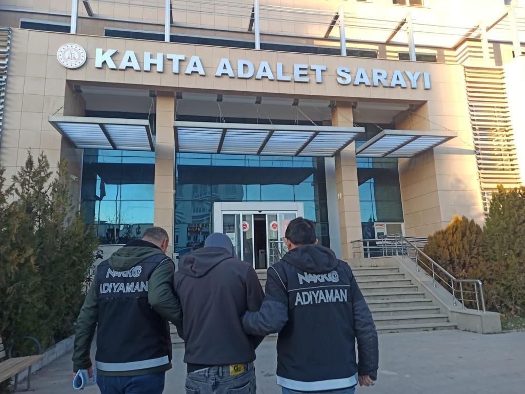 Kahta’daki asayiş operasyonlarında 15 kişi yakalandı