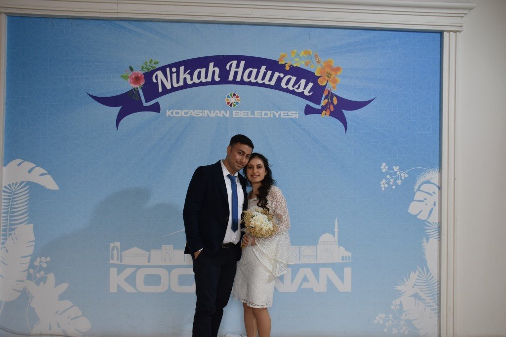 Kocasinan’da bir günde 23 çift, mutlu yuvaların temelini attı