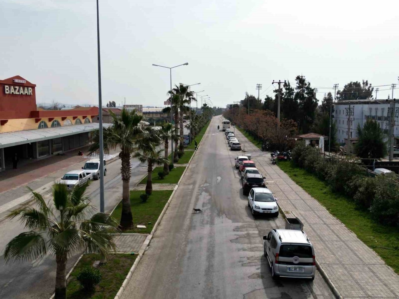 Manavgat Belediyesi’nden çevre yoluna modern sulama sistemi