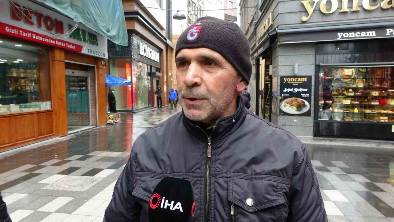 Trabzonspor’da istifa eden Başkan Ağaoğlu, taraftarı şaşırttı