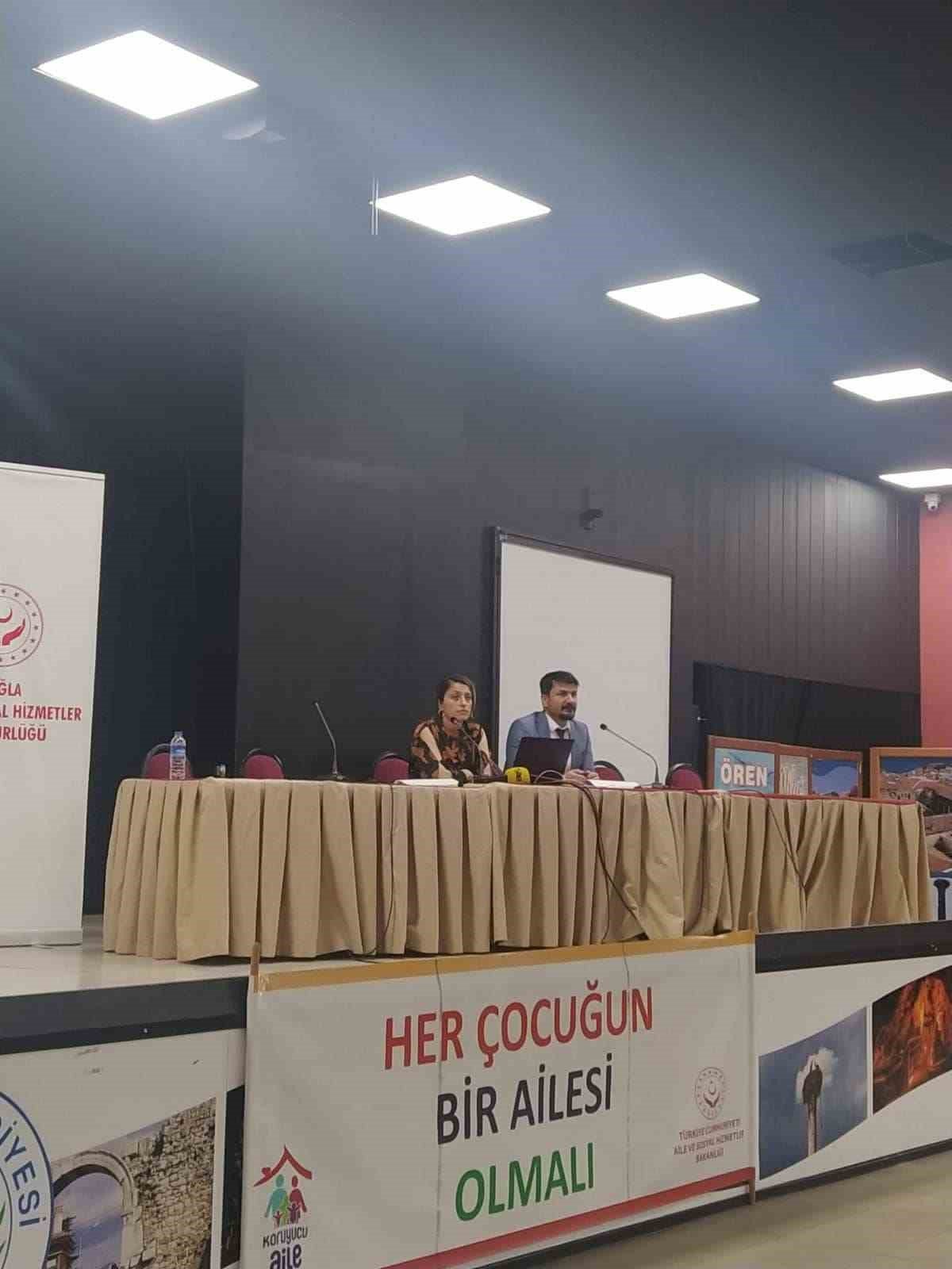 Milas’ta ’koruyucu aile’ toplantısı düzenlendi