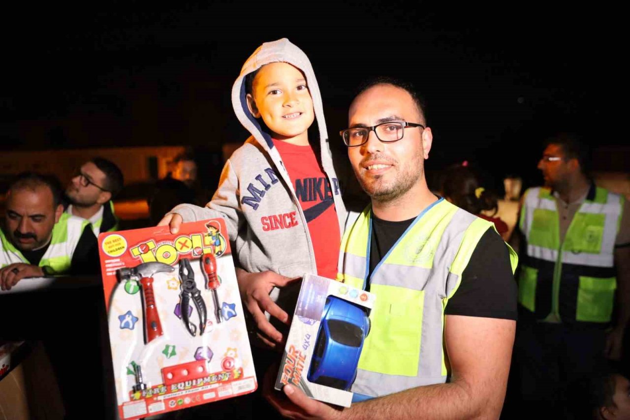 Küçük kuzenler istedi, Büyükşehir yetişti