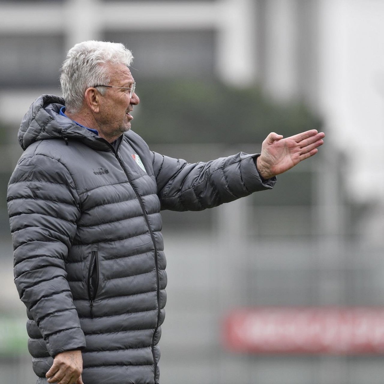 Bursaspor kampa girdi