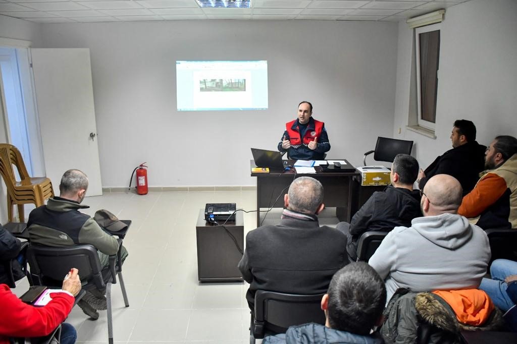 Biga’da bölgenin ilk gönüllü arama ve kurtarma ekibi kuruldu