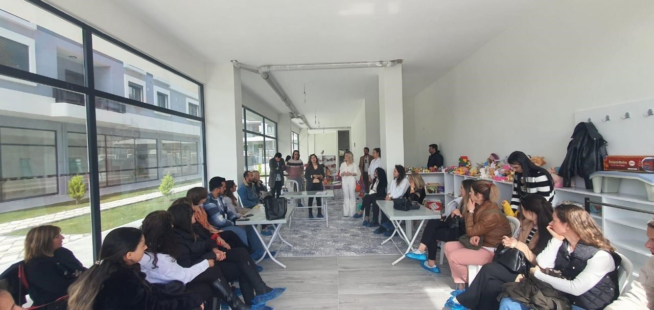 Didim’de depremzede çocuklar için ’Sevgi Dili Atölyesi’ açıldı