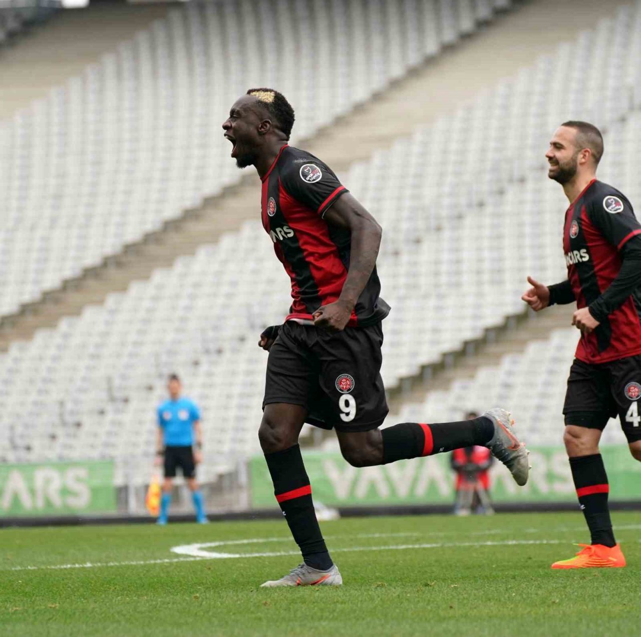 Mbaye Diagne’den hattrick