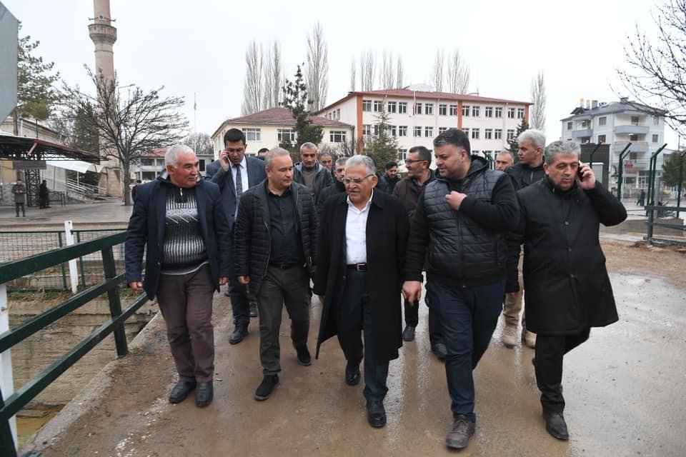 Başkan Büyükkılıç, Akkışla’da üreten kadınlarla buluştu