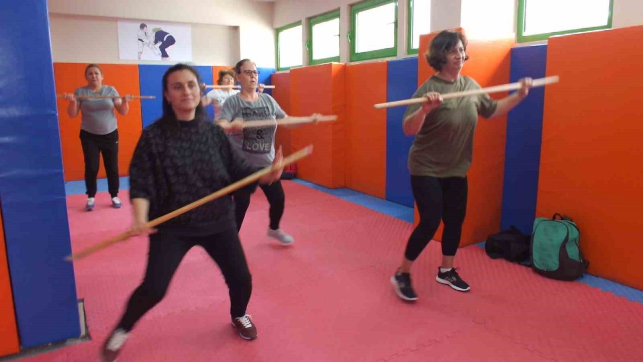 Balıkesirli kadınlar pilates ile stres atıyor