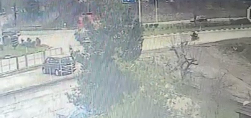 Zonguldak’ta tırın otomobille çarpışma anı kamerada