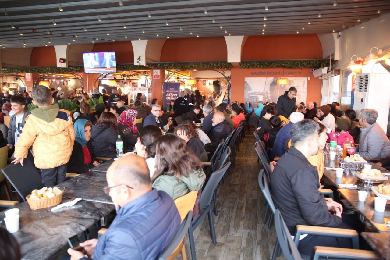 Başkan Çerçioğlu, Kuşadası’nda depremzede aileler ile bir araya geldi