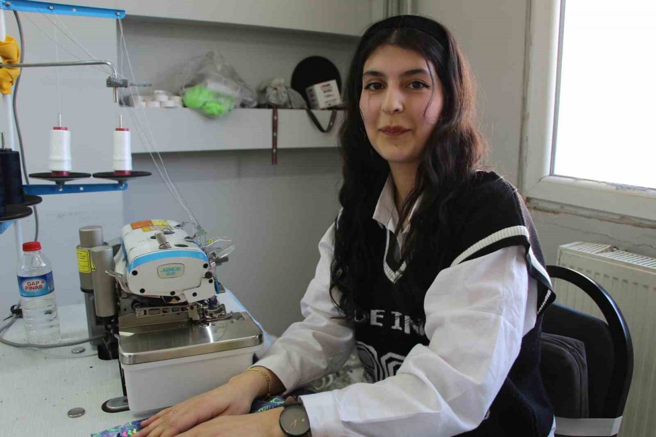 Devlet desteğiyle tekstil atölyesi kurdu, hedefi 100 kişiye istihdam sağlamak