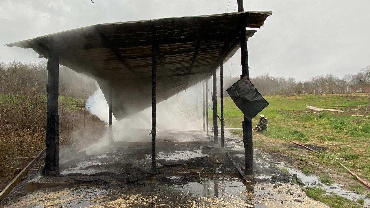 Boş barakada yangın çıktı