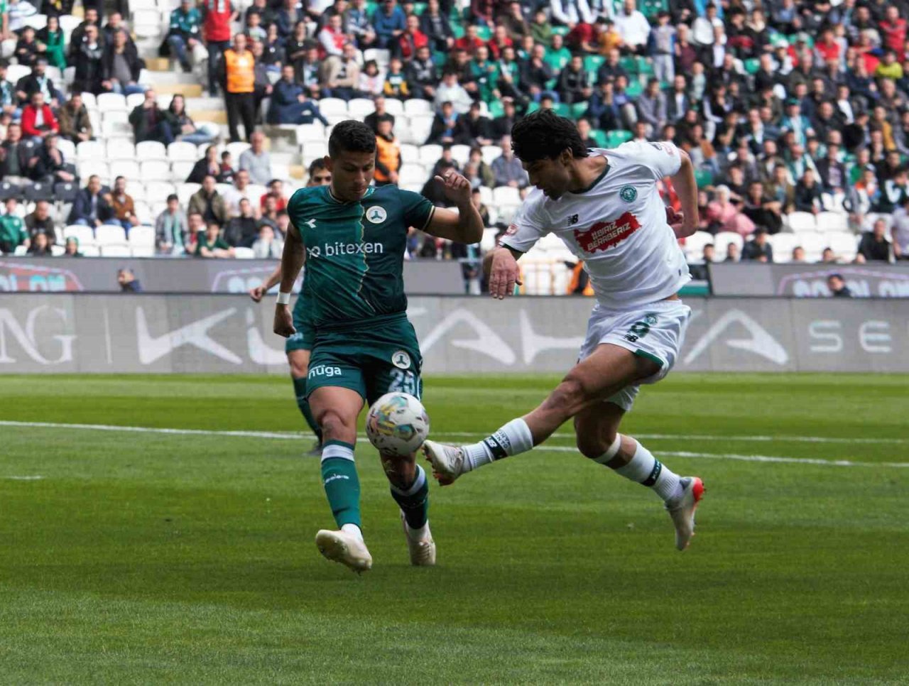 Spor Toto Süper Lig: Konyaspor: 0 - Giresunspor: 0 (İlk yarı)