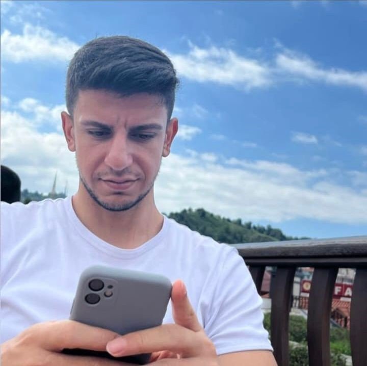 Deprem bölgesinde şehit olan polis memuru Rize’de son yolculuğuna uğurlandı