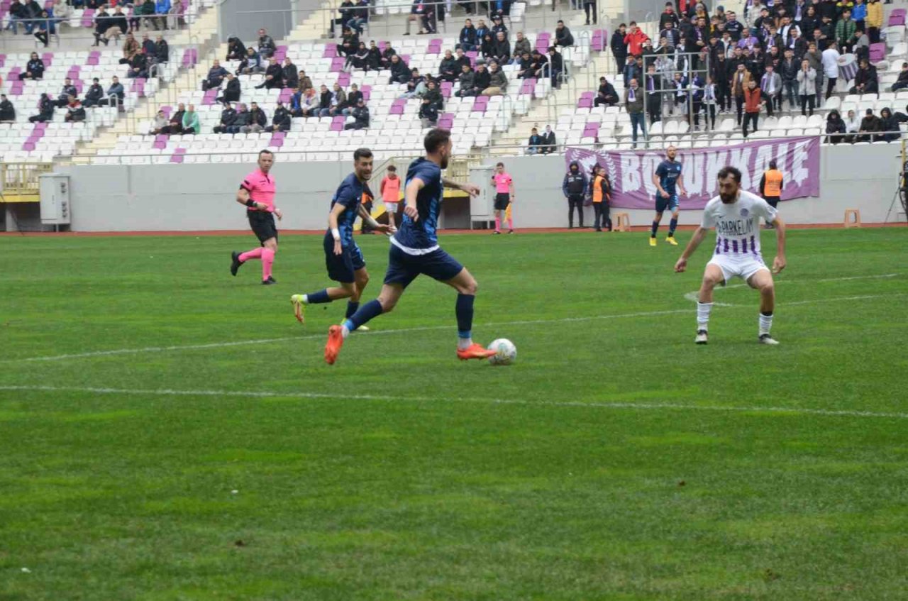 TFF 3. Lig: 52 Orduspor FK: 1 - Belediye Kütahyaspor: 2